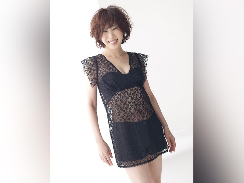 KEIKO LEE 