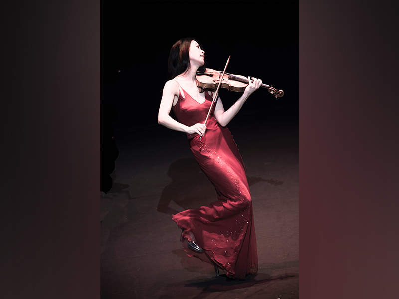 川井郁子